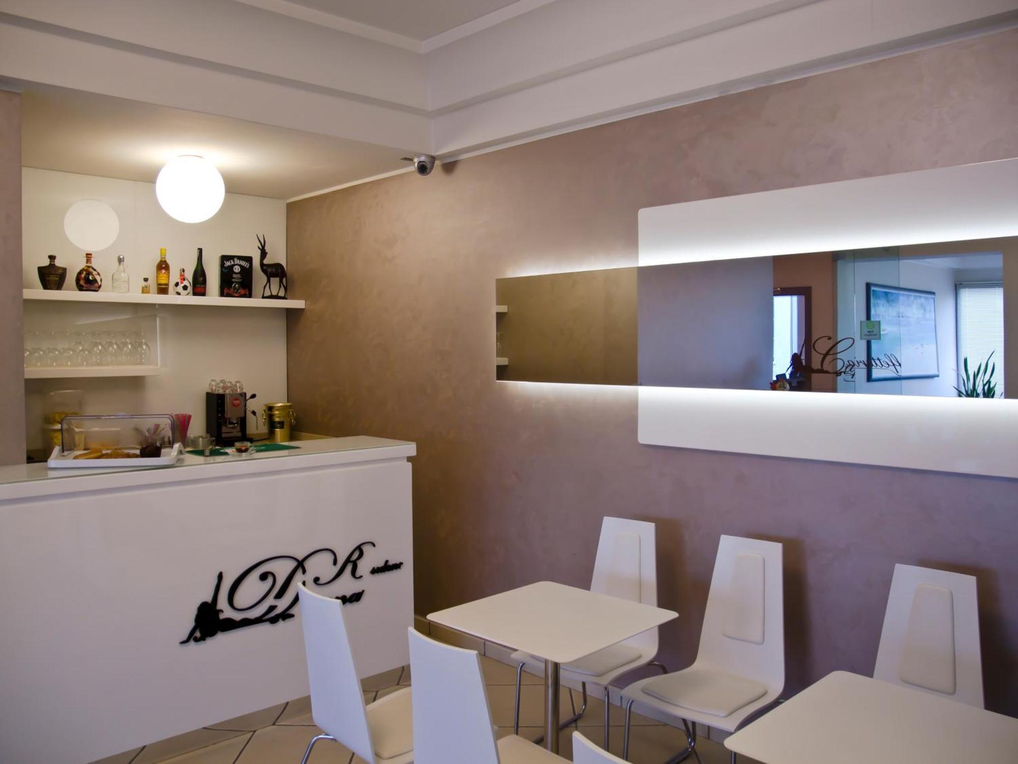 Residence Divina Rimini Eksteriør bilde