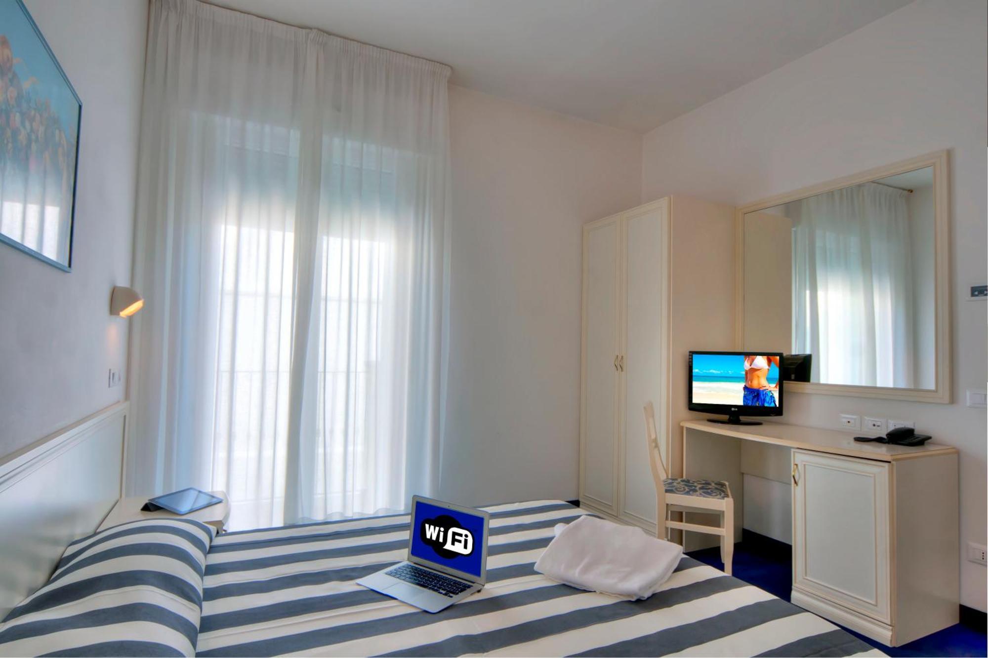 Residence Divina Rimini Eksteriør bilde
