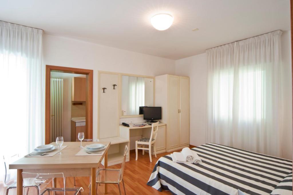 Residence Divina Rimini Rom bilde