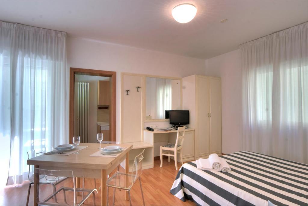 Residence Divina Rimini Rom bilde