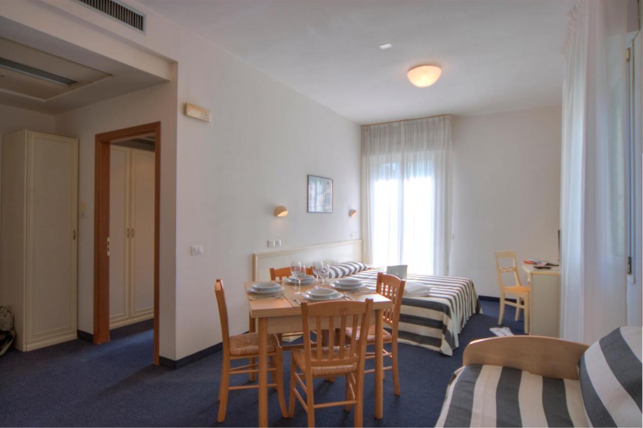 Residence Divina Rimini Rom bilde